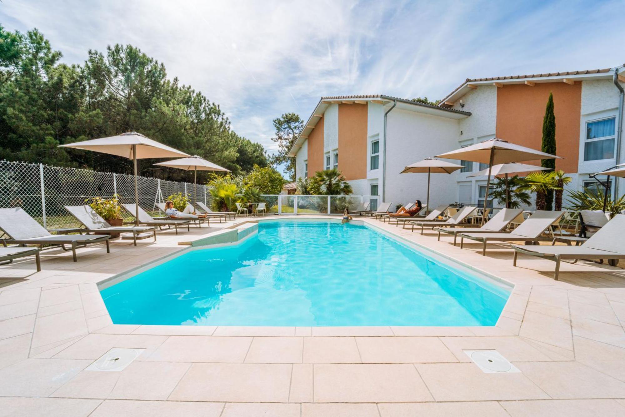 Hotel Restaurant La Forestiere Biscarrosse-Plage Exterior photo